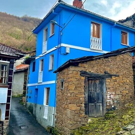 Villadecelis Mieres  Luaran gambar