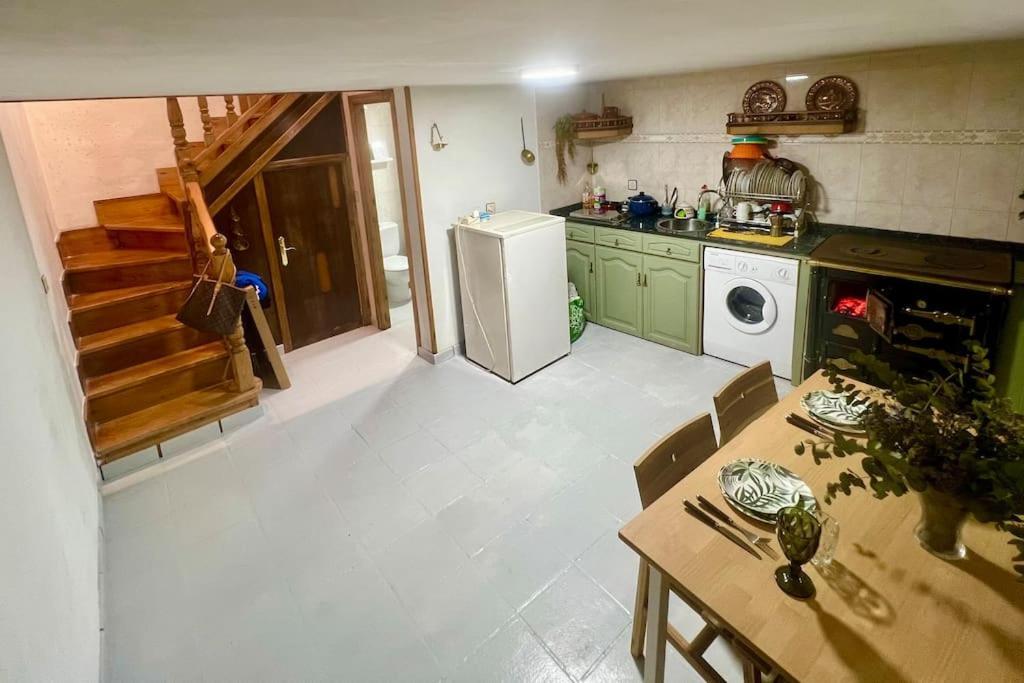 Villadecelis Mieres  Luaran gambar